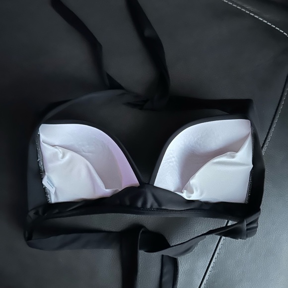 VENUS Lined Push-Up Bikini Top Black Size DD - Picture 2 of 5